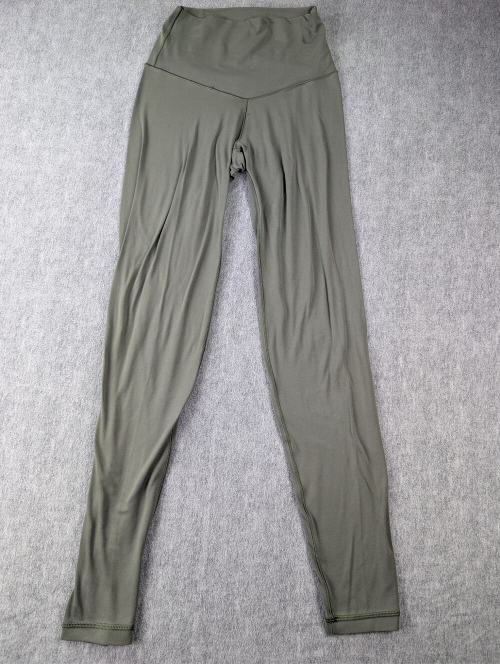 OFFLINE by Aerie Real Me High Rise 7/8 Leggings XS Olive Green